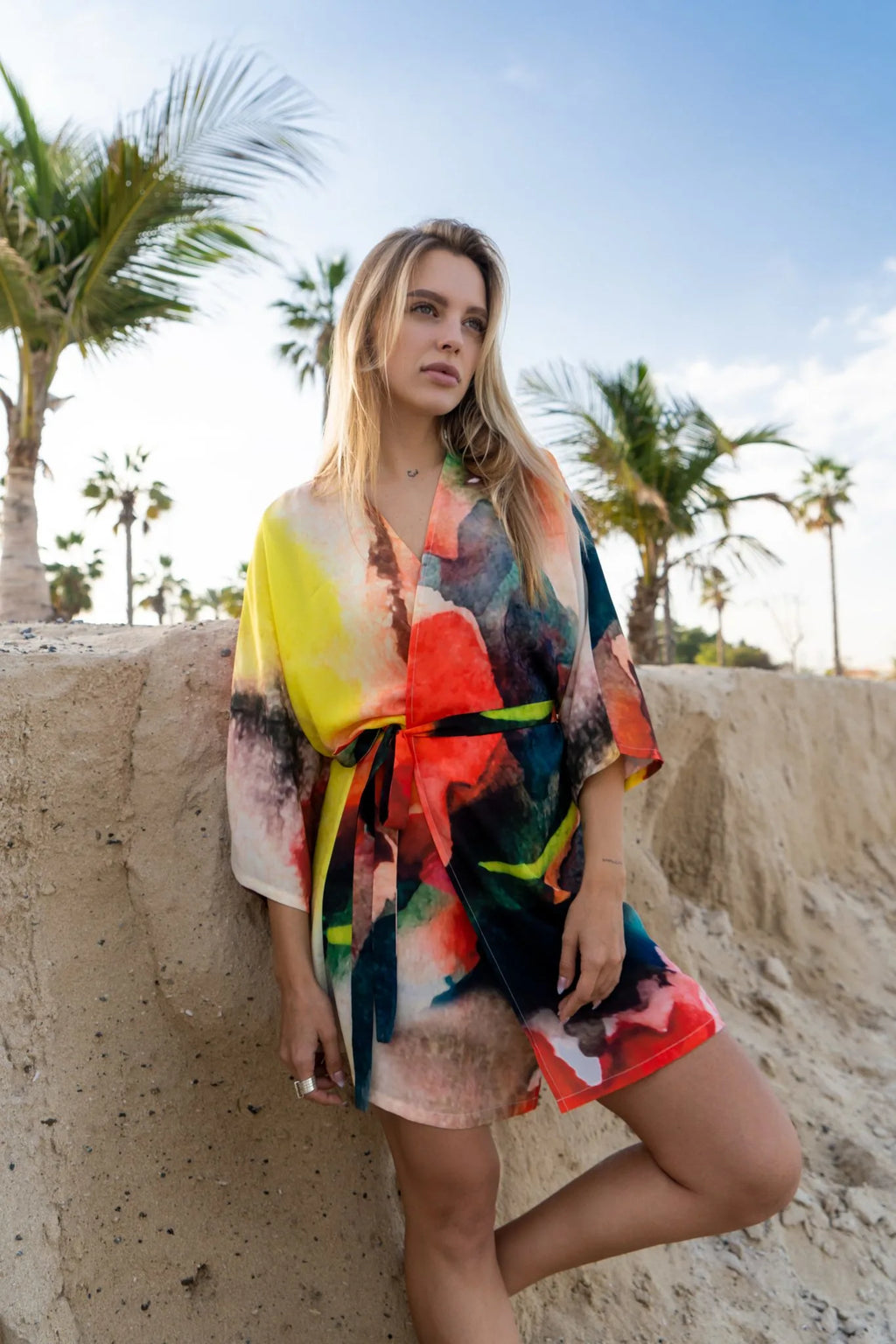 Enigma Abstract Print Multicolor Short Kimono