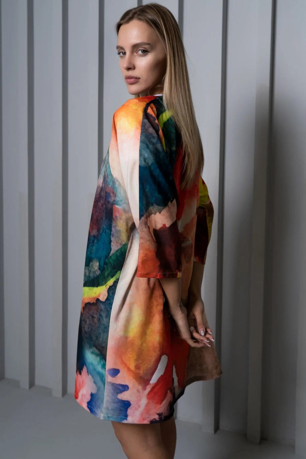 Enigma Abstract Print Multicolor Short Kimono