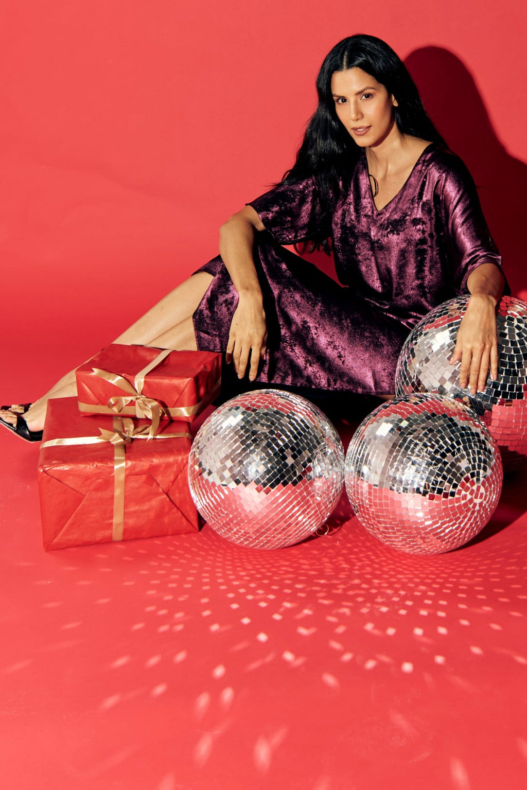 Shadow of Sequin Shimmer Magenta Purple Long Kaftan with Side Slit