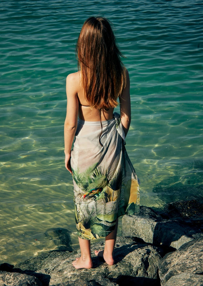 Wild Wings Bird In The Jungle Sarong