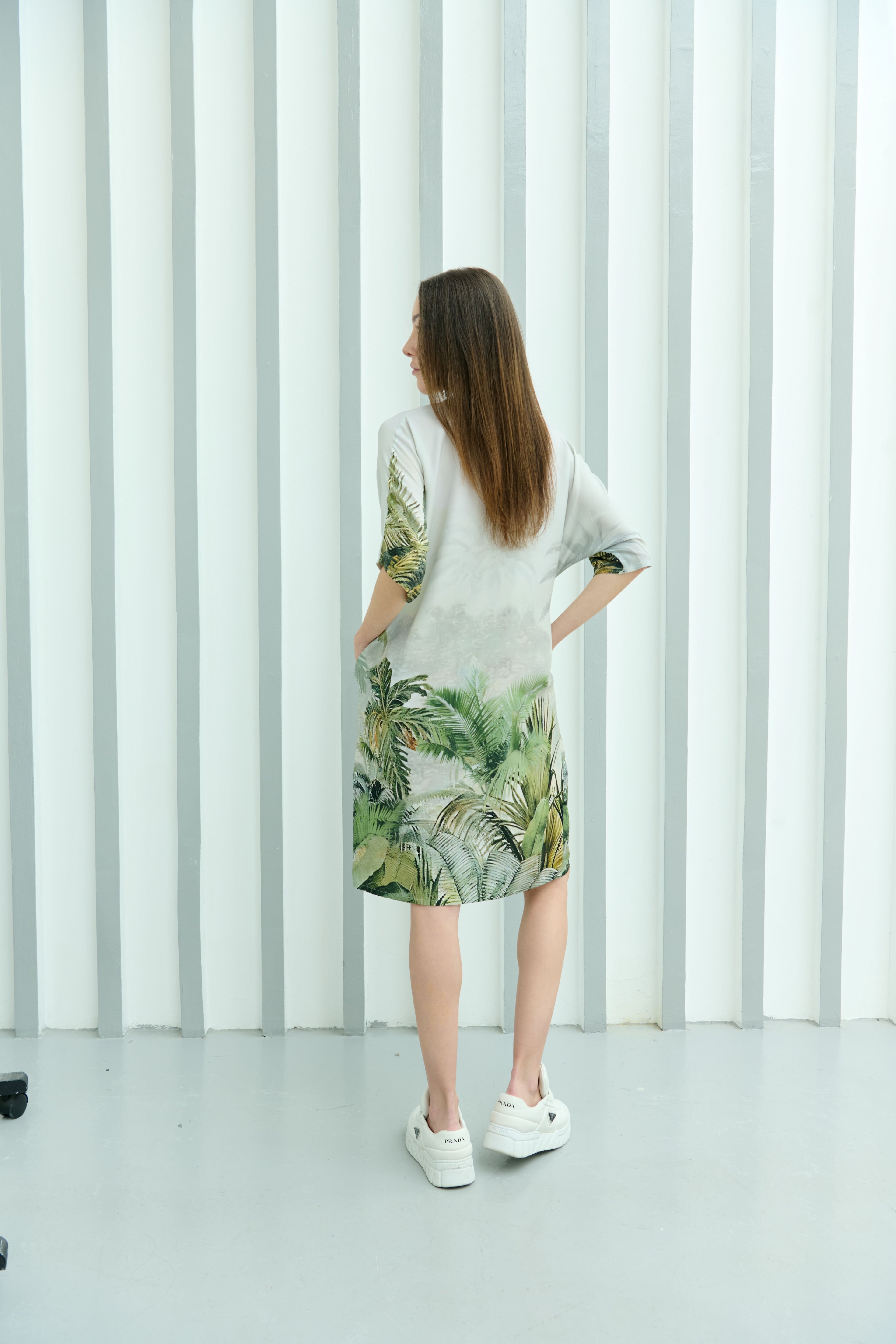 Wild Wings Bird In The Jungle Printed Short Kaftan Dress