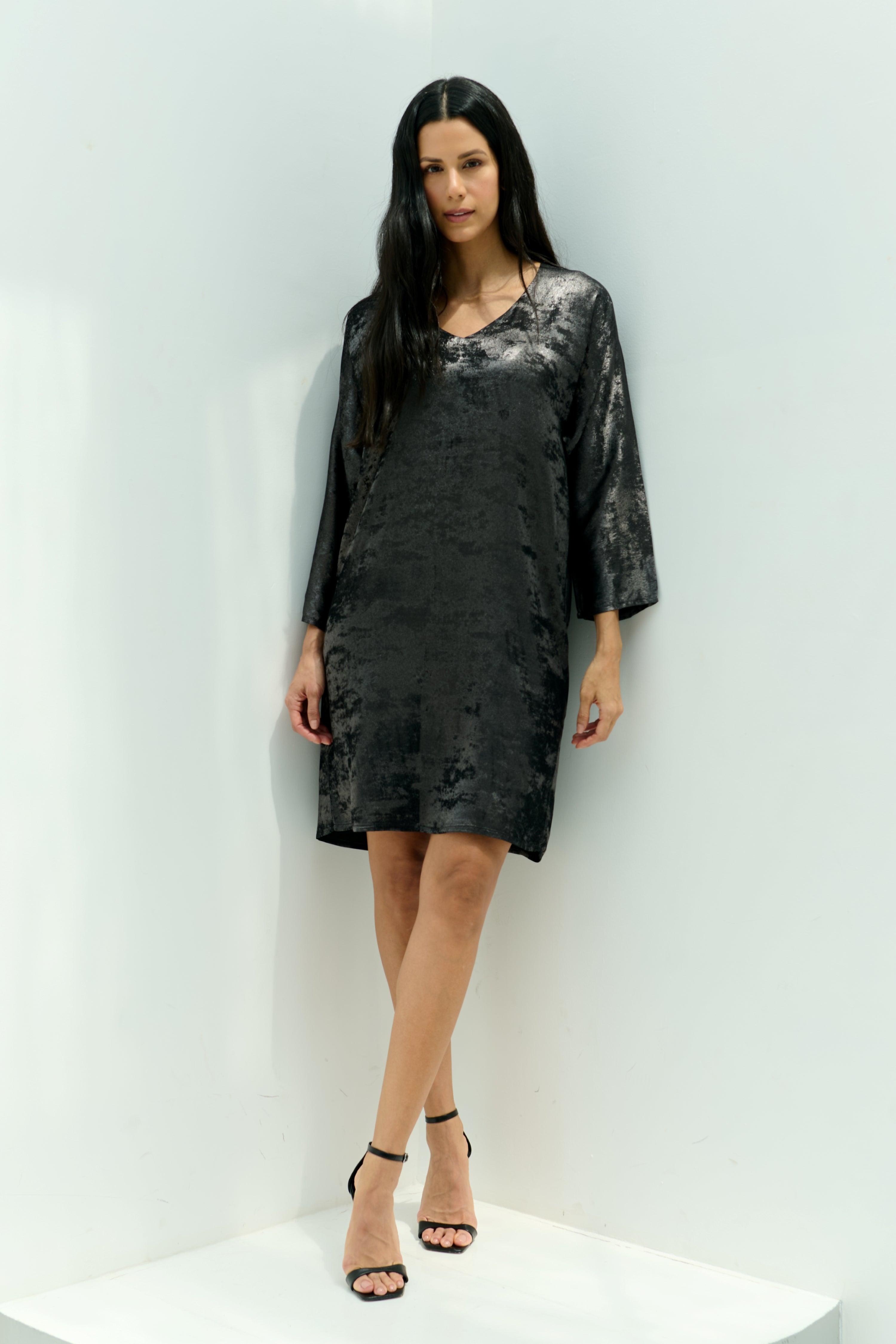 Shadow of Sequin Shimmer Black Short Kaftan Dress